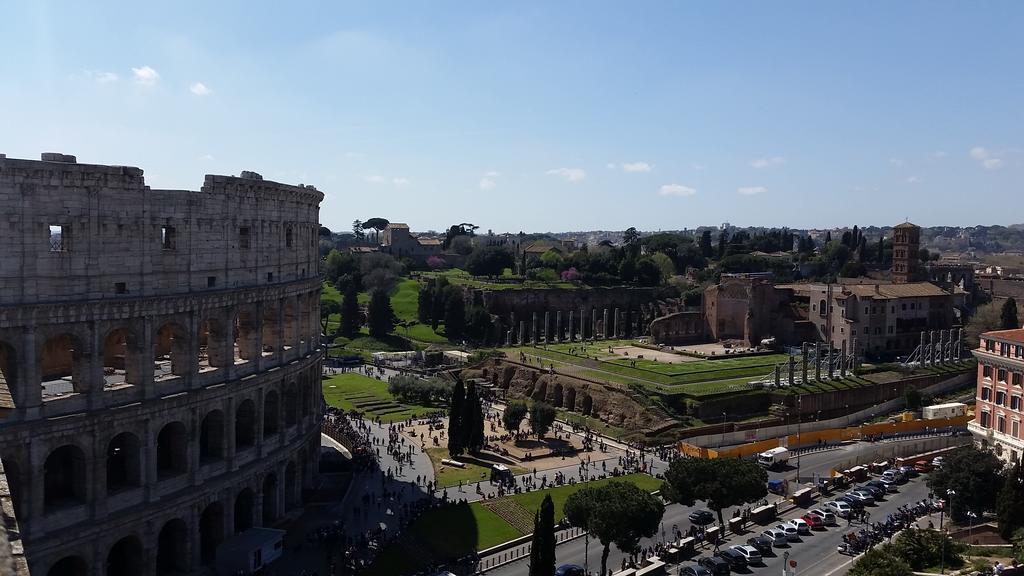 Colosseum Corner Róma Kültér fotó